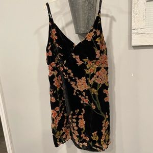 Floral velvet dress